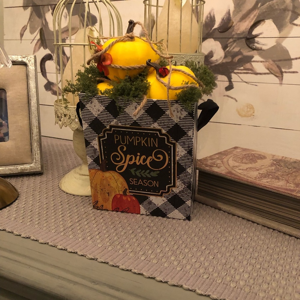 Pumpkin Spice Fall Fun - Picture 5 of 5